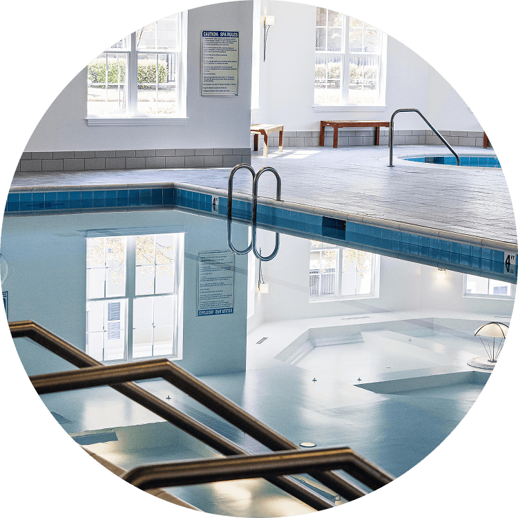 Swimming pool and hot tub located within Searstone